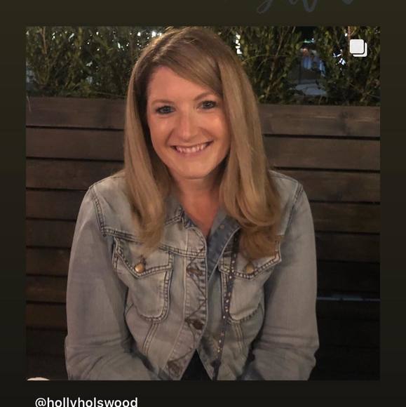 Meet your Posher, Holly - Picture 1 of 1